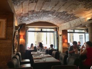A-casaluna-restaurant